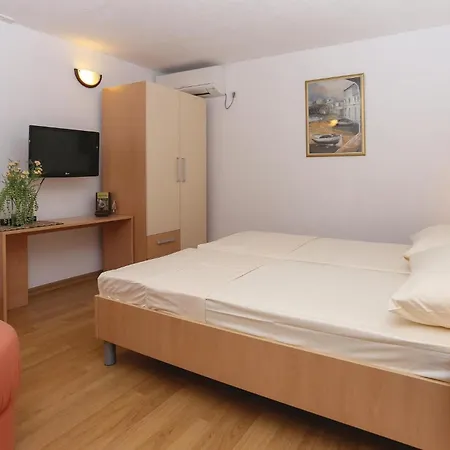Holiday Home Okrug Donji Osoje Donji Okrug (Ciovo)